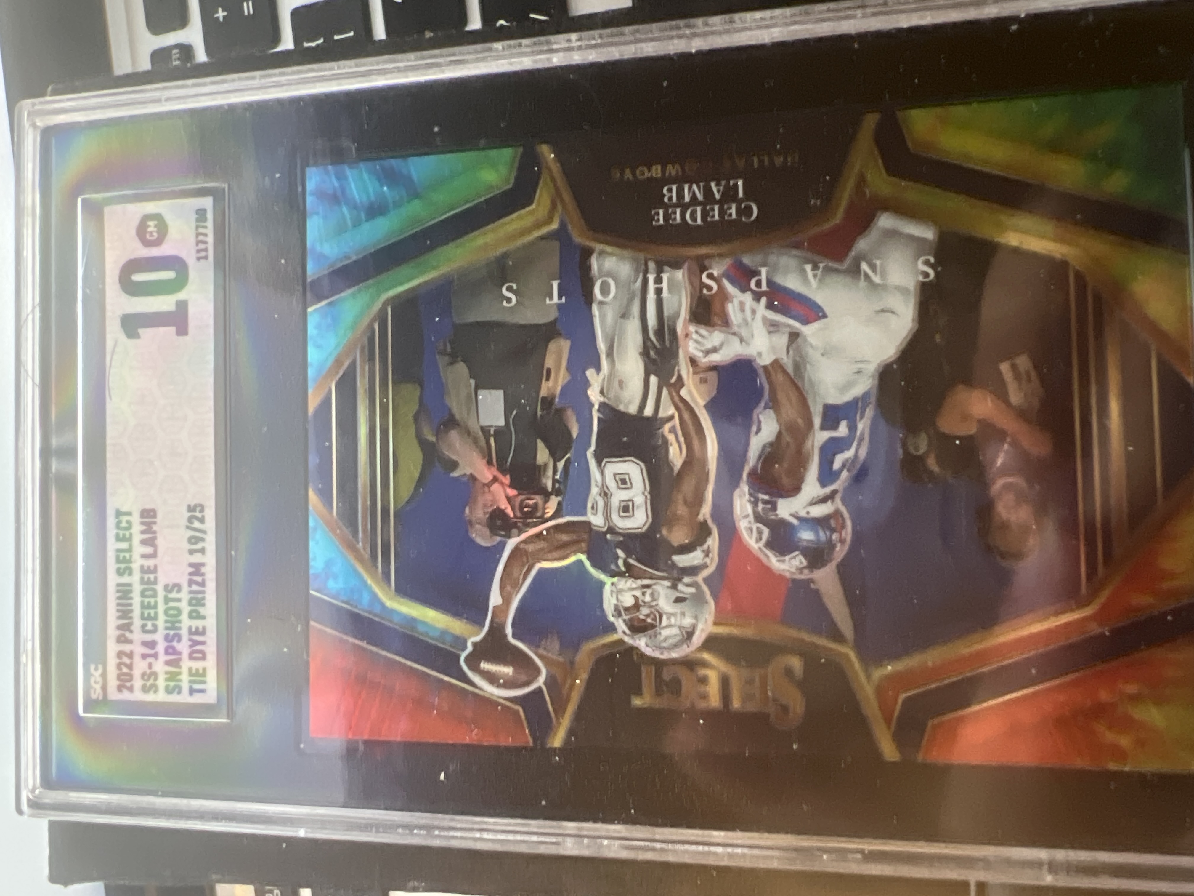 2022 - Panini Select - CeeDee Lamb /25 Tye-die - Snapshots Horizontal - SGC 10